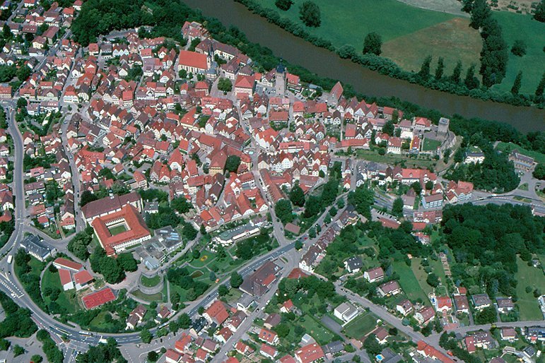 Städte: Spätromanisch-gotisch strukturierter Stadtkern von Bad Wimpfen (Kreis Heilbronn)